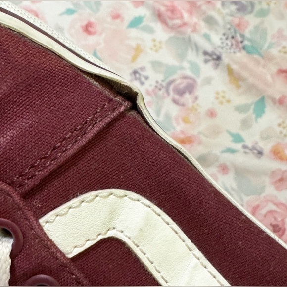 Maroon White Old School Sneakers Van Women Size 9.5 - Picture 12 of 16